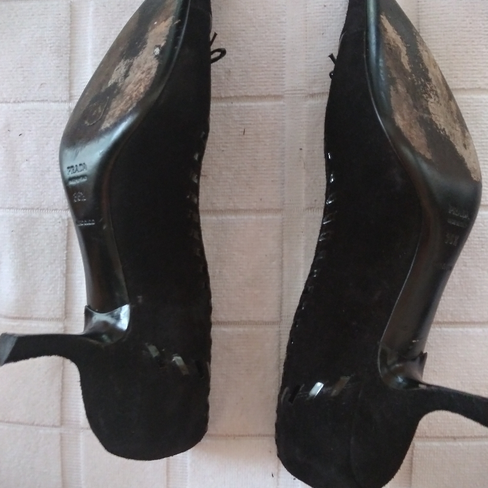 Prada heels - Picture 4 of 7